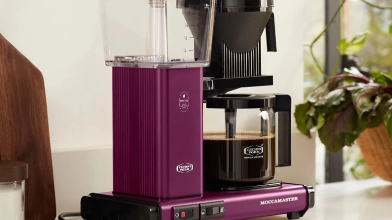 Moccamaster KBGV Automatic Drip Stop Coffee Maker (40 oz Glass Carafe) Beetroot Banner Photo